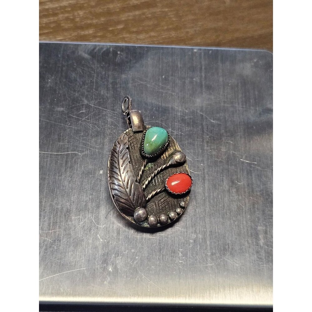 Native American Vintage Round Sterling Silver Turquoise Coral Pendant 13.47g